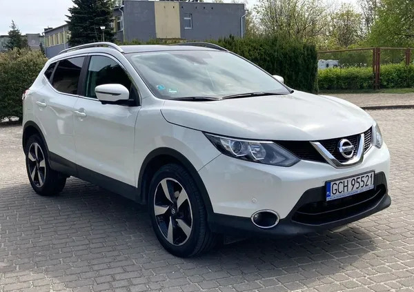 Nissan Qashqai cena 57900 przebieg: 198741, rok produkcji 2016 z Chojnice małe 92